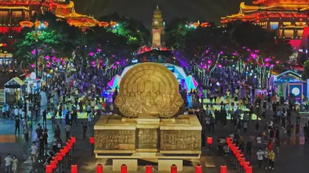 商务部官宣：西安大唐不夜城步行街成为“全国示范步行街”（西安大唐不夜城是哪条街）